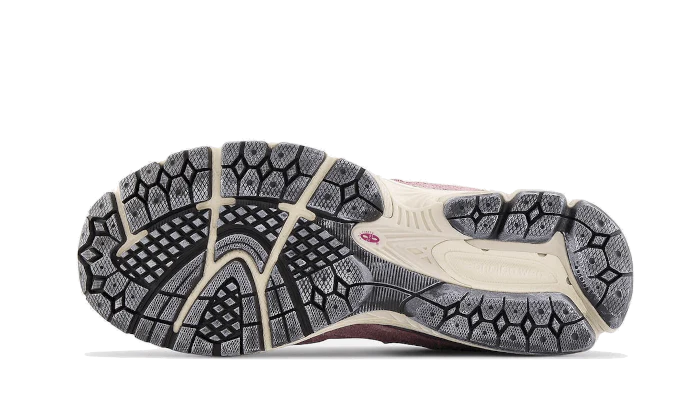 New Balance 2002R Protection Pack Pink